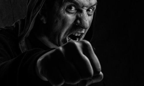 Imponeren aan de onderhandelingstafel